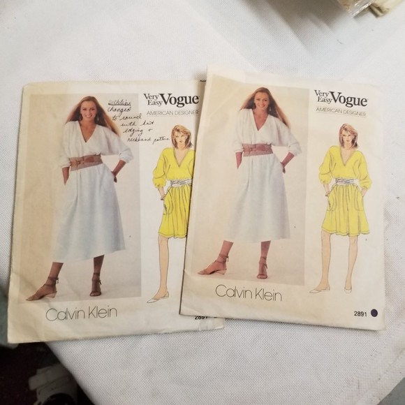 Pair of vintage Very Easy Vogue #2891 Calvin Klein patterns. Pat010 - Picture 2 of 6